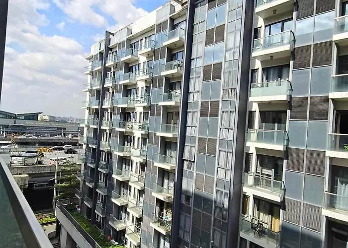 Ldn Secret Crib - Newport City